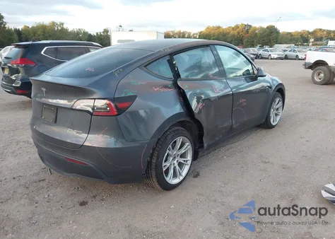 2022 Tesla Model Y Long Range Dual Motor All-Wheel Drive from USA, damaged, VIN 7SAYGDEE6NA011670